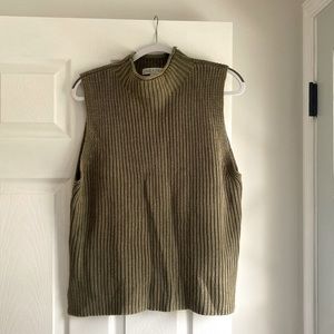 She + Sky sweater vest